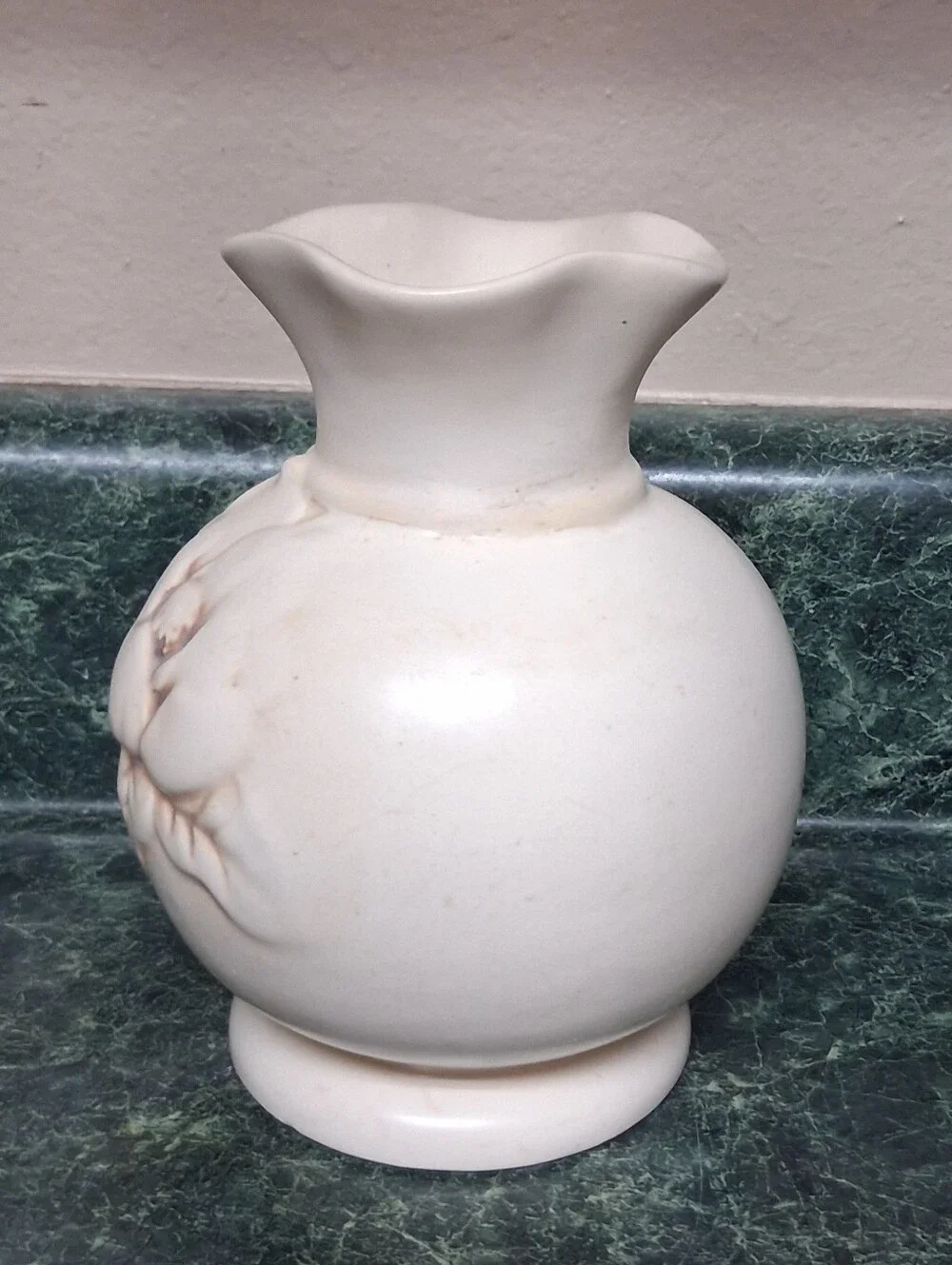 Vintage Red Wing 6” Tall Ivory & Brown Pottery Vase Magnolia #975